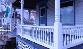 127 Main St, Cambridge, VT 05464