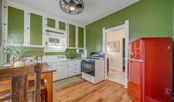 907 W PERSHING Blvd, Cheyenne, WY 82001