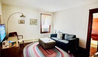 200 Market St, Warren, RI 02885