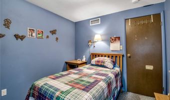 203 Robin Rd, Amherst, NY 14228