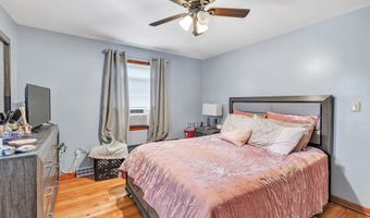 70 Sage Ave, Bridgeport, CT 06610
