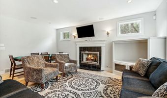 4640 Catamount Trl NE, Ada, MI 49301