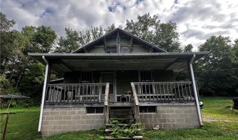 139 Shields Ln, Adena, OH 43901