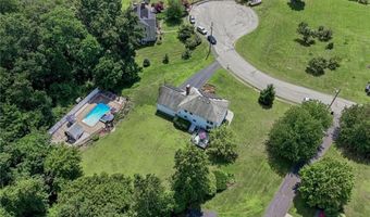 6 Fleuette Dr, Bellingham, MA 02019