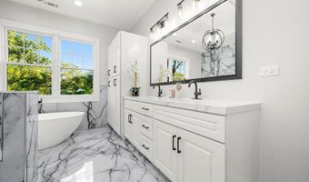 1418 W Maude Ave, Arlington Heights, IL 60004