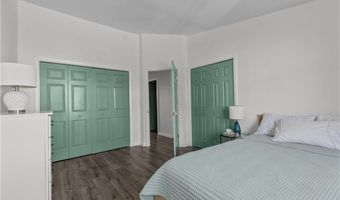 66 Girard Ave 324, Newport, RI 02840