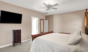 7603 Shannon Lakes Way, Indianapolis, IN 46217