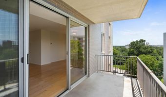 8315 N BROOK Ln 2-806, Bethesda, MD 20814