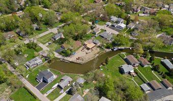 39457 N Forest Ave, Antioch, IL 60002