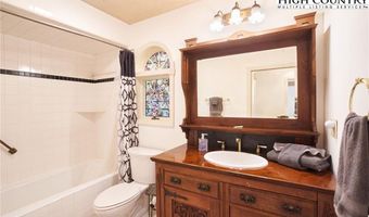 1644 Broadstone Rd, Banner Elk, NC 28604
