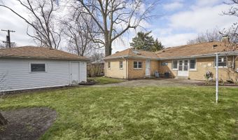 6833 N Keeler Ave, Lincolnwood, IL 60712