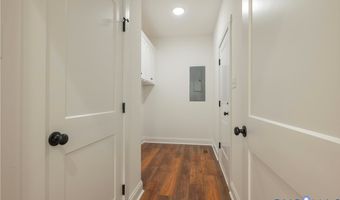 213 Berkley St, Ashland, VA 23005