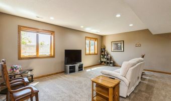 3205 Fieldstone Ct SE, Altoona, IA 50009