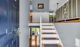 26 Allen Dr, Allentown, NJ 08501