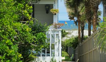 1879 BEACH Ave, Atlantic Beach, FL 32233