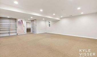 1585 River Oaks Dr SE, Ada, MI 49301