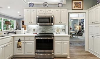 10 Devaca Cir, Hot Springs Village, AR 71909