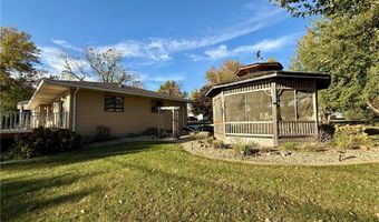 146 Washington Ave, Alden, MN 56009