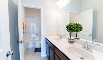 41914 SPRING AIR Dr, Brambleton, VA 20148