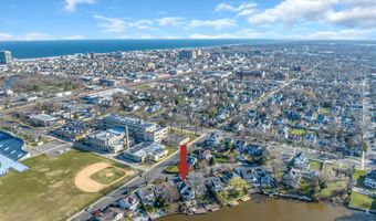 3 Sunset Dr, Asbury Park, NJ 07712