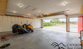 125 Spirit Mountain Dr, Cody, WY 82414