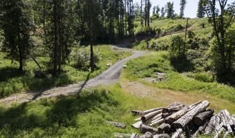 15618 S WAVE Rd, Mulino, OR 97042