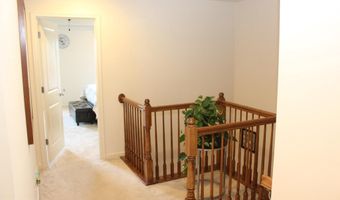 42181 CASTLE RIDGE Sq, Ashburn, VA 20148
