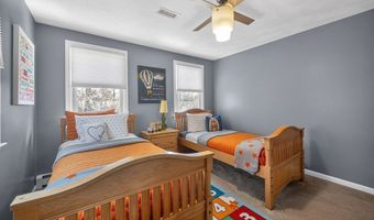 22 Mcrayne Hill Rd, Billerica, MA 01821
