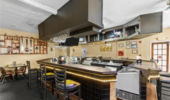 888 Charles St, North Providence, RI 02904