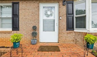 702 11th St, Altavista, VA 24517