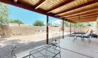 11013 Phoenix Ave NE, Albuquerque, NM 87112