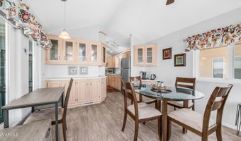 828 BERYL Dr, Apache Junction, AZ 85119