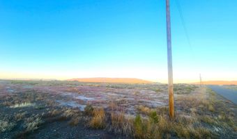 545 Yellow Brick Rd, Battle Mountain, NV 89820