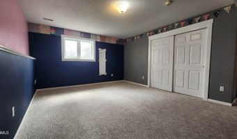 2630 Henry St, Bismarck, ND 58503