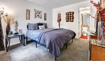 4887 White Rock Cir D, Boulder, CO 80301