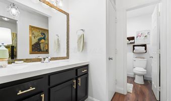 1295 Lake Shore Dr 206 B, Columbus, OH 43204