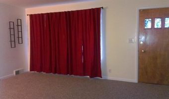 1640 Greenview Dr, Ann Arbor, MI 48103