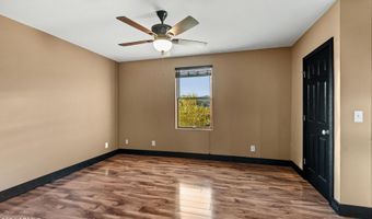 35369 S Pinnacle Pl, Black Canyon City, AZ 85324