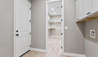 2345 Raven Ct, Bullhead City, AZ 86442