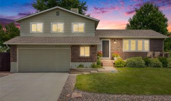 7370 Devinney Ct, Arvada, CO 80005