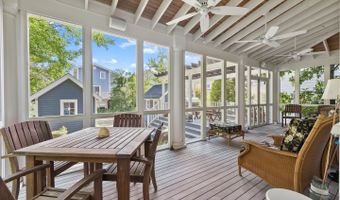 204 HOLLYWOOD St, Bethany Beach, DE 19930