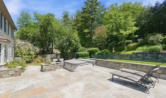 7556 PEPPERELL Dr, Bethesda, MD 20817