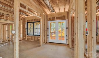465 Stone Creek Dr, Hull, GA 30646