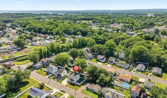 205 County Rd, Aberdeen, NJ 07721