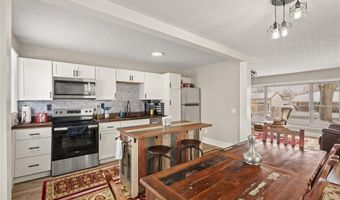 314 S 1st St, Austin, IN 47102