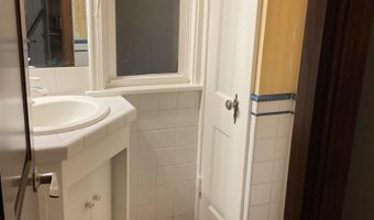 716 S Jones St, Algona, IA 50511