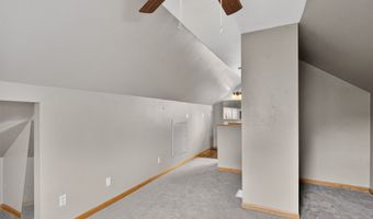 1133 Prairie St, Adel, IA 50003