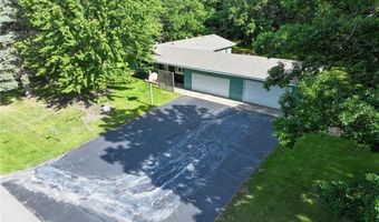 1811 Timber Ln NE, Alexandria, MN 56308