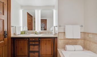 100 E Thomas Place Unit 4054 Week 7 4054, Week 7, Beaver Creek, CO 81620