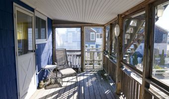 386 24th St Upper, Avalon, NJ 08202